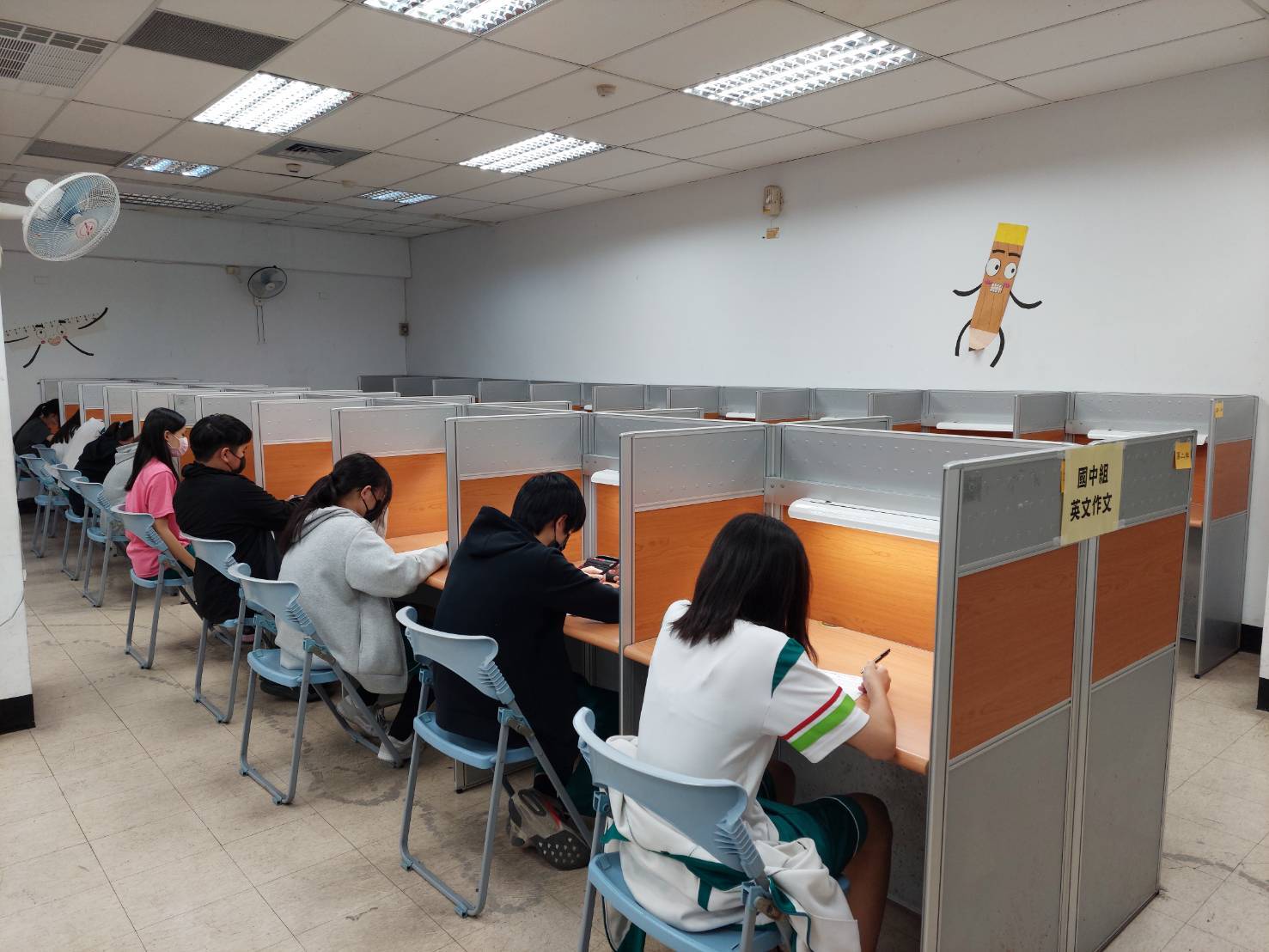 114-2 英文即席演講 & 英文作文比賽圖片