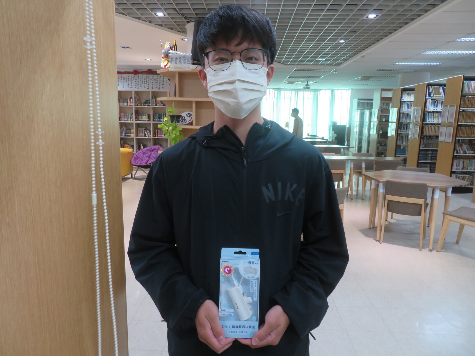 11504標籤之外-我們的多元宇宙主題書展圖片